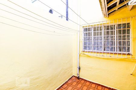 Casa à venda com 96m², 2 quartos e 1 vagaQuintal