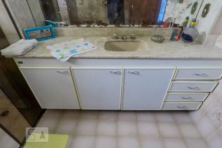 Casa à venda com 250m², 3 quartos e 8 vagasQuarto 1 suite