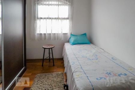 Casa à venda com 250m², 3 quartos e 8 vagasQuarto 2