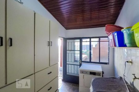 Casa à venda com 250m², 3 quartos e 8 vagasÁrea de Serviço