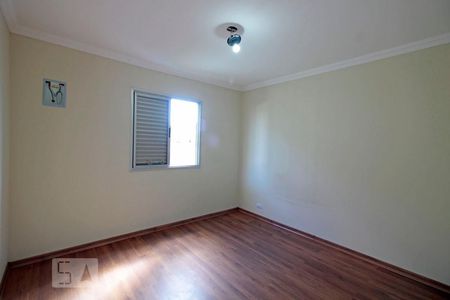 Quarto 2 de apartamento para alugar com 2 quartos, 55m² em Jardim Rio das Pedras, Cotia
