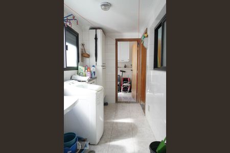 Apartamento à venda com 130m², 3 quartos e 2 vagas Apartamento à venda com 130m², 3 quartos e 2 vagasÁrea de serviço