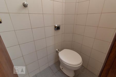 Apartamento para alugar com 80m², 2 quartos e 1 vaga Apartamento para alugar com 80m², 2 quartos e 1 vagaBanheiro de Serviço