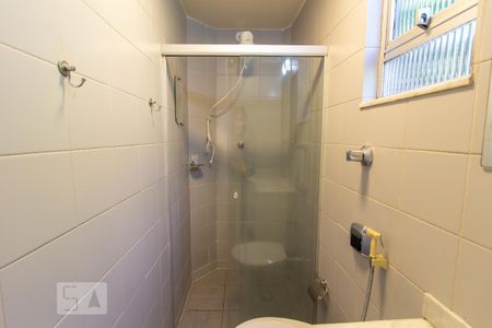 Apartamento para alugar com 80m², 2 quartos e 1 vaga Apartamento para alugar com 80m², 2 quartos e 1 vagaBanheiro da Suíte 1