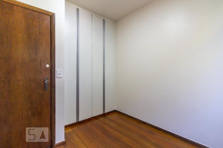 Apartamento para alugar com 80m², 2 quartos e 1 vaga Apartamento para alugar com 80m², 2 quartos e 1 vagaQuarto 2