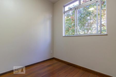 Apartamento para alugar com 80m², 2 quartos e 1 vaga Apartamento para alugar com 80m², 2 quartos e 1 vagaQuarto 2