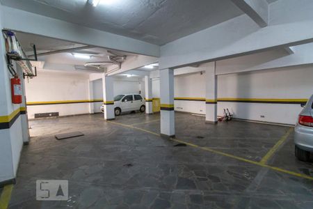 Apartamento para alugar com 80m², 2 quartos e 1 vaga Apartamento para alugar com 80m², 2 quartos e 1 vagaGaragem