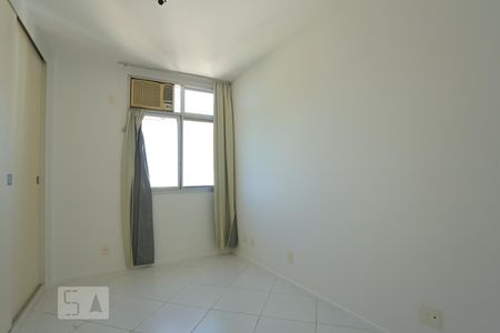 Quarto Suíte de apartamento para alugar com 2 quartos, 83m² em Leme, Rio de Janeiro