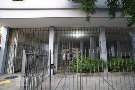 Apartamento para alugar com 45m², 2 quartos e sem vagaFachada