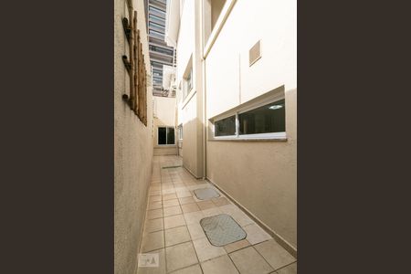 Casa para alugar com 360m², 3 quartos e 6 vagasCorredor Externo