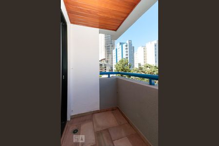 Varanda de apartamento à venda com 2 quartos, 52m² em Pinheiros, São Paulo