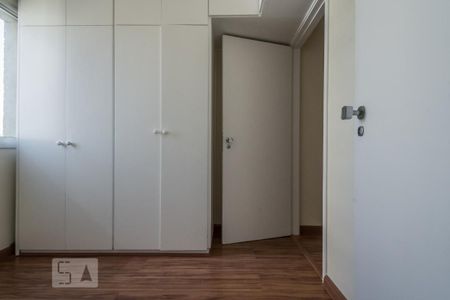Apartamento para alugar com 80m², 3 quartos e 1 vaga Apartamento para alugar com 80m², 3 quartos e 1 vagaQuarto 3