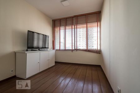 Sala de apartamento para alugar com 3 quartos, 80m² em Vila Gertrudes, São Paulo