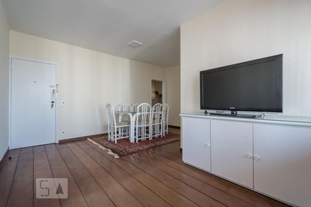 Sala de apartamento para alugar com 3 quartos, 80m² em Vila Gertrudes, São Paulo