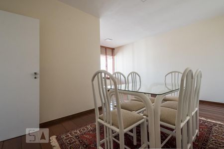 Sala de apartamento para alugar com 3 quartos, 80m² em Vila Gertrudes, São Paulo