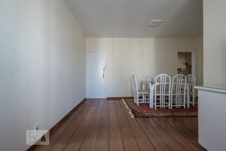 Sala de apartamento para alugar com 3 quartos, 80m² em Vila Gertrudes, São Paulo