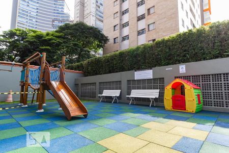 Apartamento para alugar com 80m², 3 quartos e 1 vaga Apartamento para alugar com 80m², 3 quartos e 1 vagaÁrea Comum - Playground
