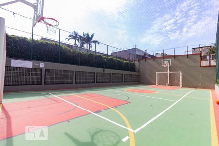 Apartamento para alugar com 80m², 3 quartos e 1 vaga Apartamento para alugar com 80m², 3 quartos e 1 vagaQuadra