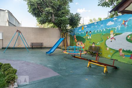 Apartamento à venda com 60m², 3 quartos e 1 vagaÁrea Comum - Playground