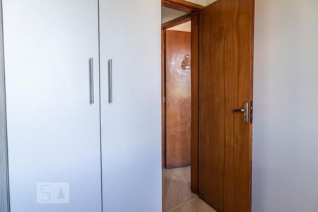 Apartamento à venda com 60m², 3 quartos e 1 vagaQuarto 2