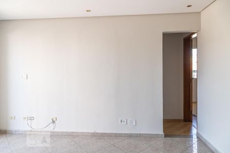 Sala de apartamento à venda com 3 quartos, 60m² em Vila Paranaguá, São Paulo