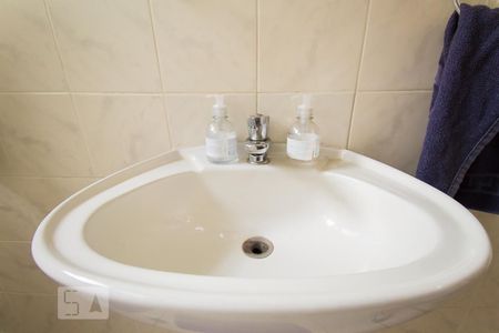 Casa à venda com 370m², 4 quartos e 3 vagasBanheiro