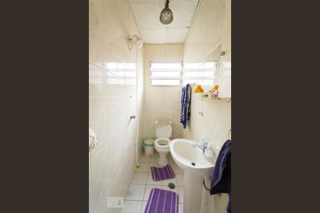 Casa à venda com 370m², 4 quartos e 3 vagasBanheiro