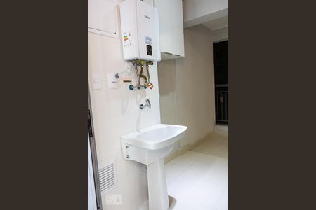 Apartamento para alugar com 67m², 2 quartos e 1 vaga Apartamento para alugar com 67m², 2 quartos e 1 vagaÁrea de Serviço