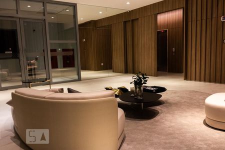 Apartamento para alugar com 67m², 2 quartos e 1 vaga Apartamento para alugar com 67m², 2 quartos e 1 vagaHall de Entrada