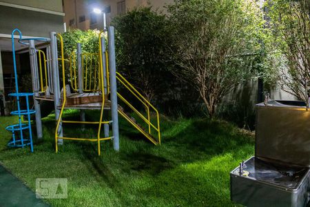 Apartamento para alugar com 67m², 2 quartos e 1 vaga Apartamento para alugar com 67m², 2 quartos e 1 vagaÁrea Comum - Playground