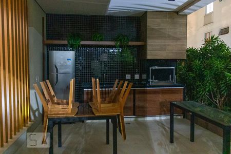 Apartamento para alugar com 67m², 2 quartos e 1 vaga Apartamento para alugar com 67m², 2 quartos e 1 vagaÁrea comum - Churrasqueira 1