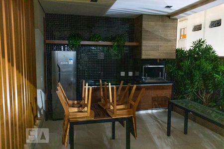 Apartamento para alugar com 67m², 2 quartos e 1 vaga Apartamento para alugar com 67m², 2 quartos e 1 vagaÁrea comum - Churrasqueira 1