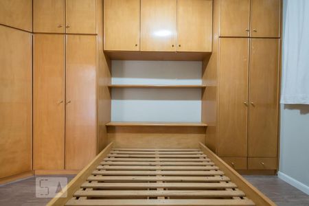 Apartamento para alugar com 72m², 2 quartos e 1 vagaQuarto 2