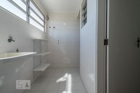 Apartamento para alugar com 72m², 2 quartos e 1 vagaÁrea de Serviço