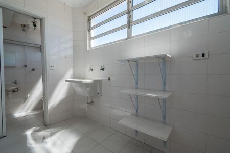 Apartamento para alugar com 72m², 2 quartos e 1 vagaÁrea de Serviço