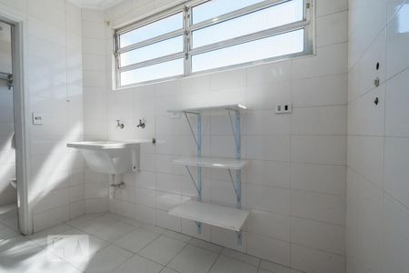 Apartamento para alugar com 72m², 2 quartos e 1 vagaÁrea de Serviço