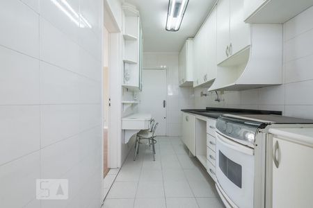 Apartamento para alugar com 72m², 2 quartos e 1 vagaCozinha