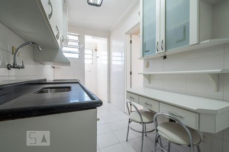 Apartamento para alugar com 72m², 2 quartos e 1 vagaCozinha