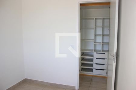 Apartamento para alugar com 68m², 2 quartos e 1 vagaQuarto 2 com vista para o Closet
