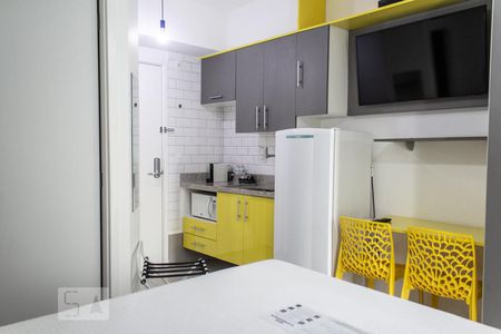 Studio de kitnet/studio para alugar com 1 quarto, 22m² em Centro, São Paulo
