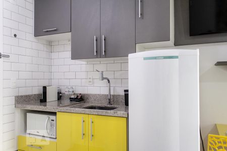 Cozinha de kitnet/studio à venda com 1 quarto, 22m² em Centro, São Paulo