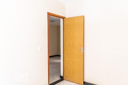 Quarto 2 de apartamento para alugar com 2 quartos, 45m² em Juliana, Belo Horizonte