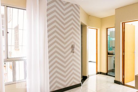 Sala de apartamento para alugar com 2 quartos, 45m² em Juliana, Belo Horizonte