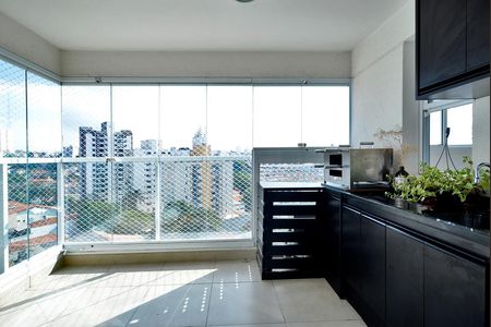 Apartamento à venda com 65m², 2 quartos e 2 vagasvaranda