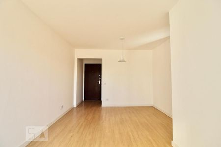 Sala de apartamento para alugar com 1 quarto, 60m² em Brooklin Novo, São Paulo