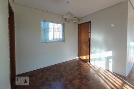 Sala de apartamento para alugar com 2 quartos, 78m² em Jardim Floresta, Porto Alegre
