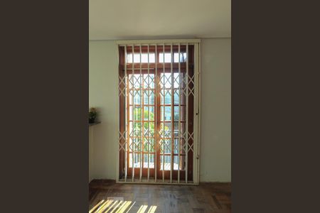 Sala de apartamento para alugar com 2 quartos, 78m² em Jardim Floresta, Porto Alegre