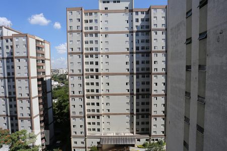 Apartamento para alugar com 75m², 2 quartos e 1 vaga Apartamento para alugar com 75m², 2 quartos e 1 vagaVista do Quarto 2