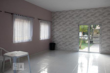 Apartamento para alugar com 55m², 2 quartos e 1 vagaÁrea comum - Salão de festas