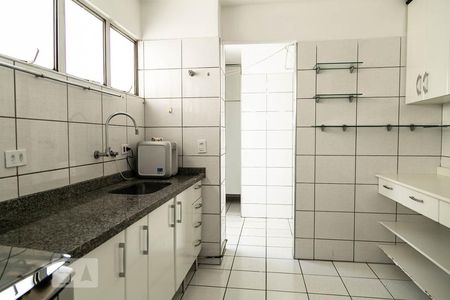 Apartamento à venda com 68m², 2 quartos e 1 vaga Apartamento à venda com 68m², 2 quartos e 1 vagaCozinha